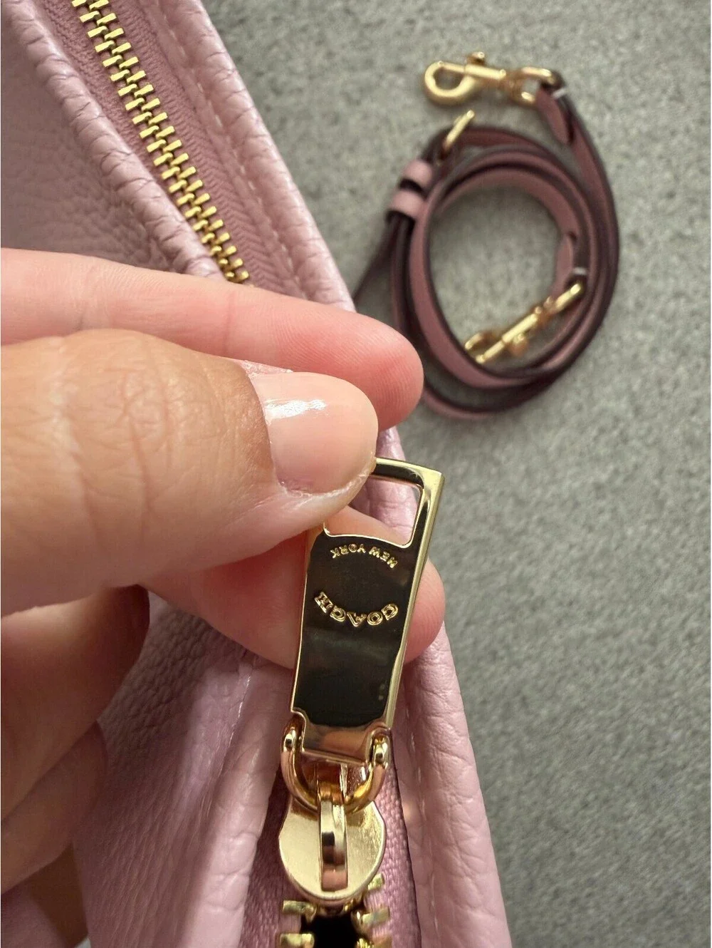 Coach Laurel Shoulder Bag Carnation Pink Leather